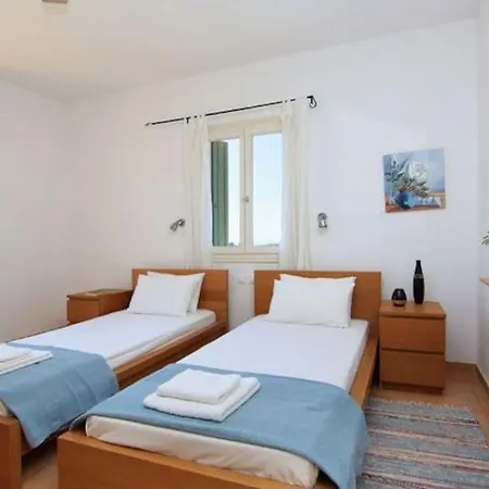 Willa Alonissos 4-bedroom Large With Private Pool *